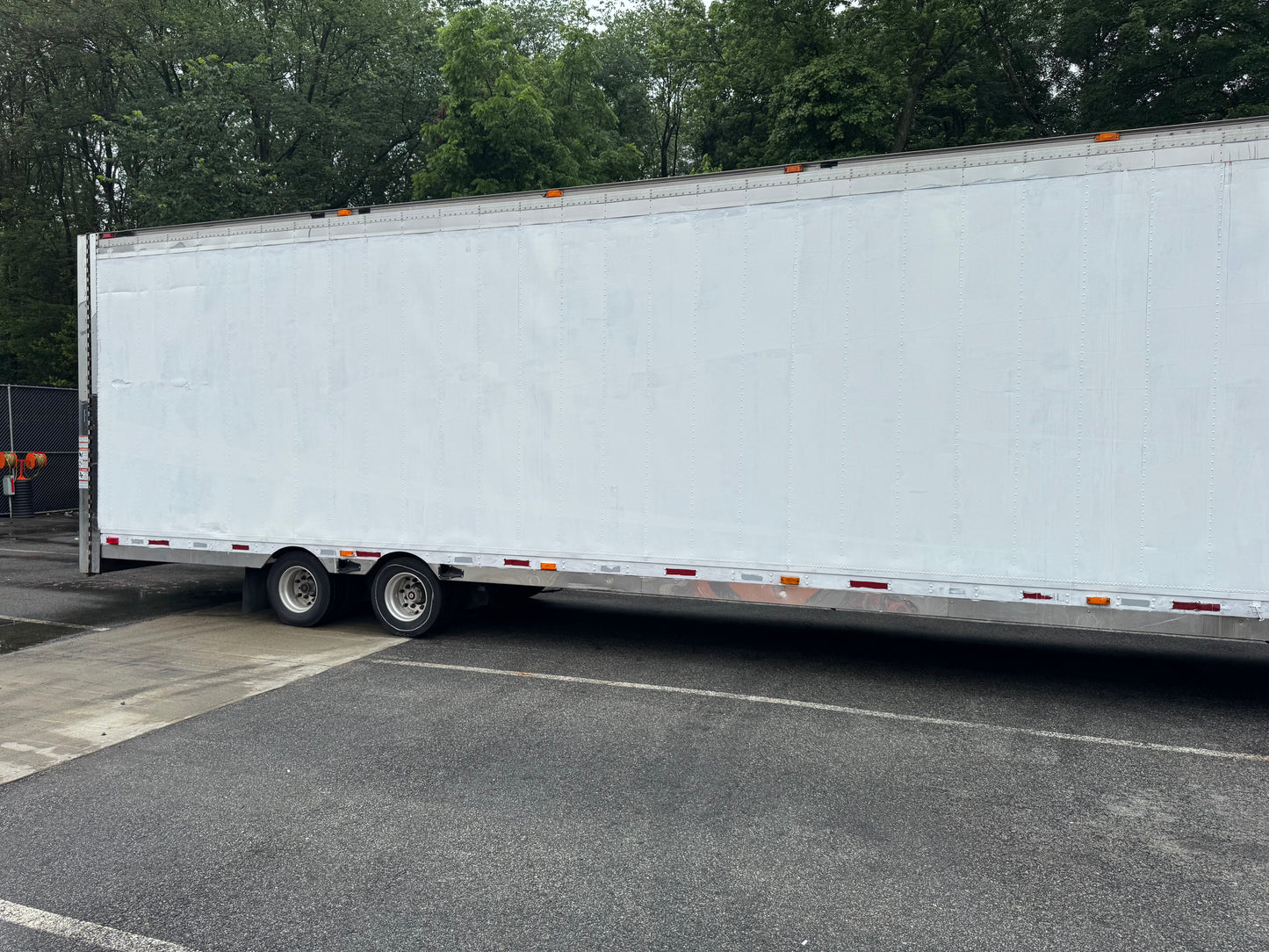 1995 Kentucky Liftgate Enclosed 6 Car Hauler - LG084