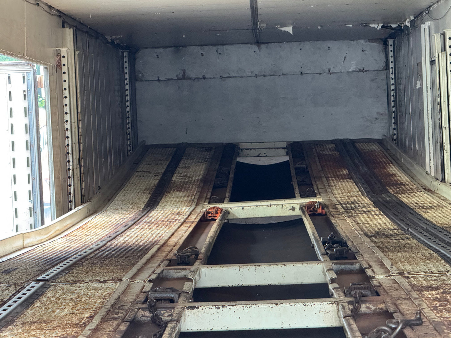 1995 Kentucky Liftgate Enclosed 6 Car Hauler - LG084