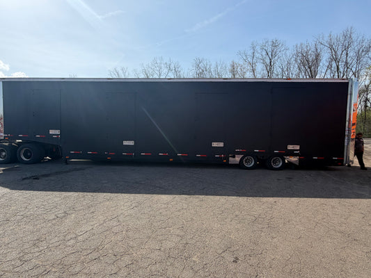 2000 Kentucky Liftgate Enclosed 7 Car Hauler - LG210