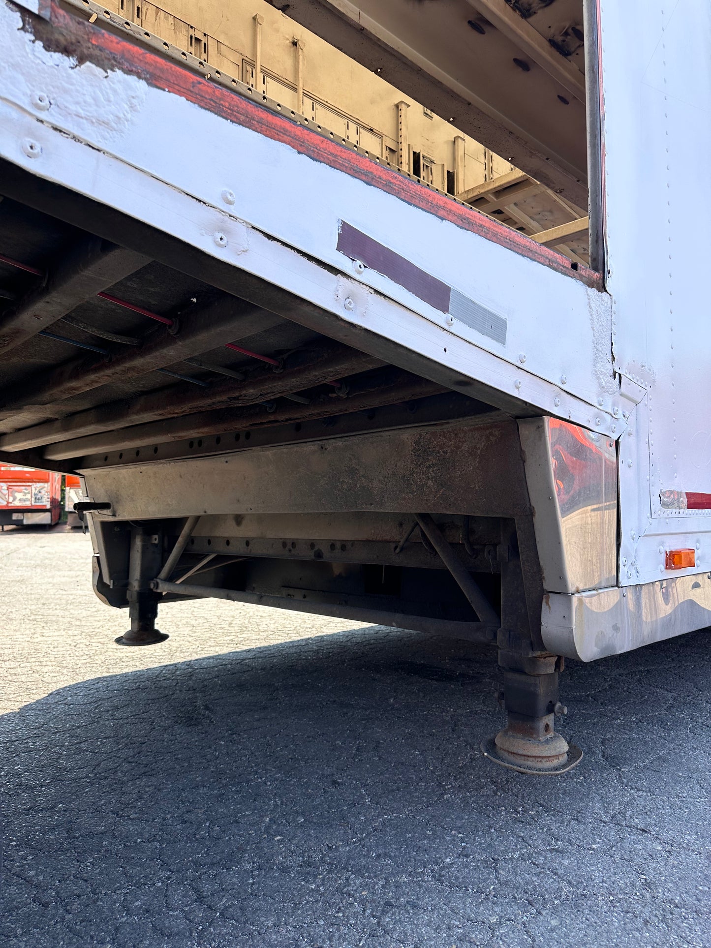 1996 Kentucky Liftgate Enclosed 6 Car Hauler - LG92