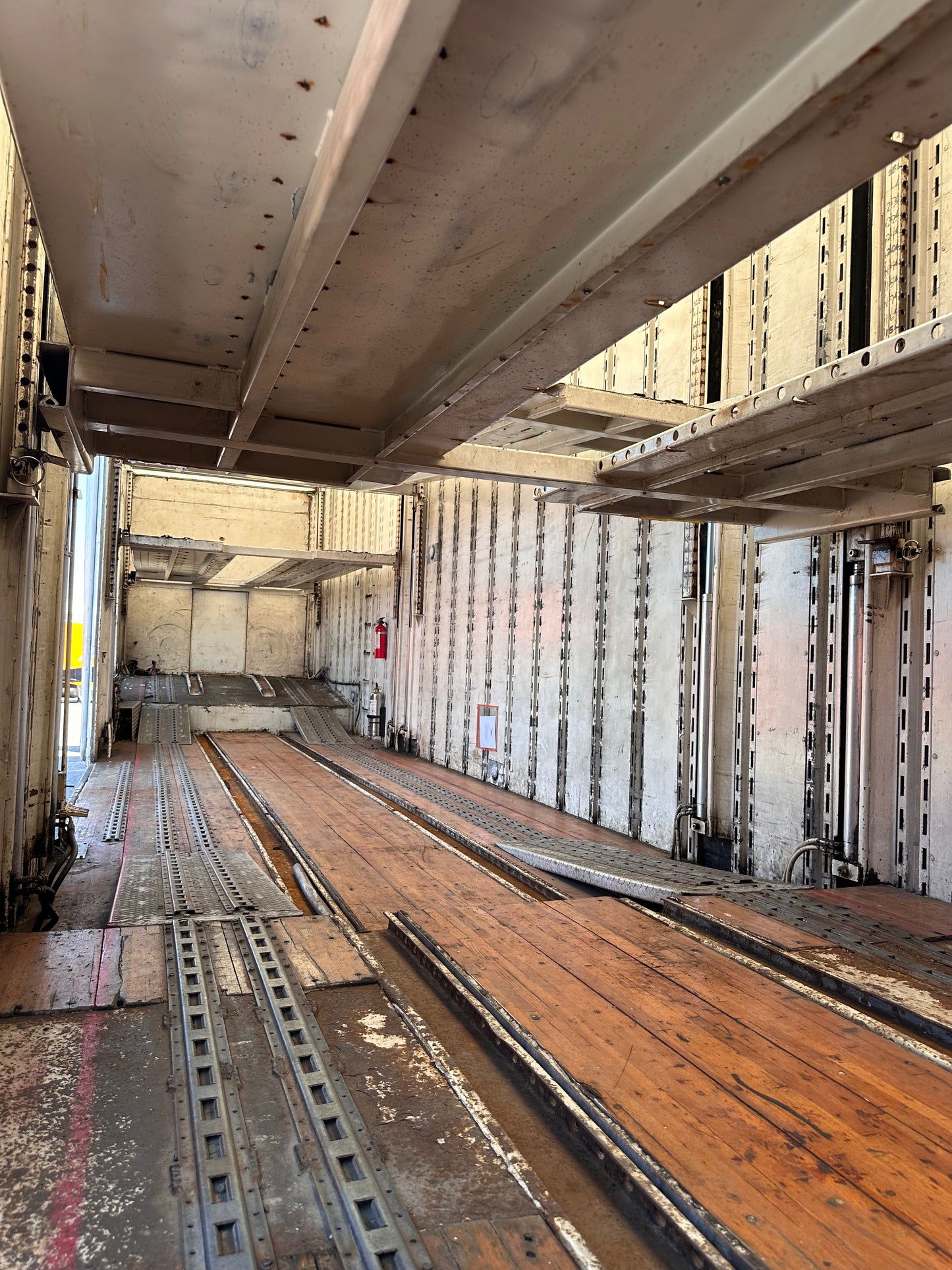 1996 Kentucky Liftgate Enclosed 6 Car Hauler - LG92