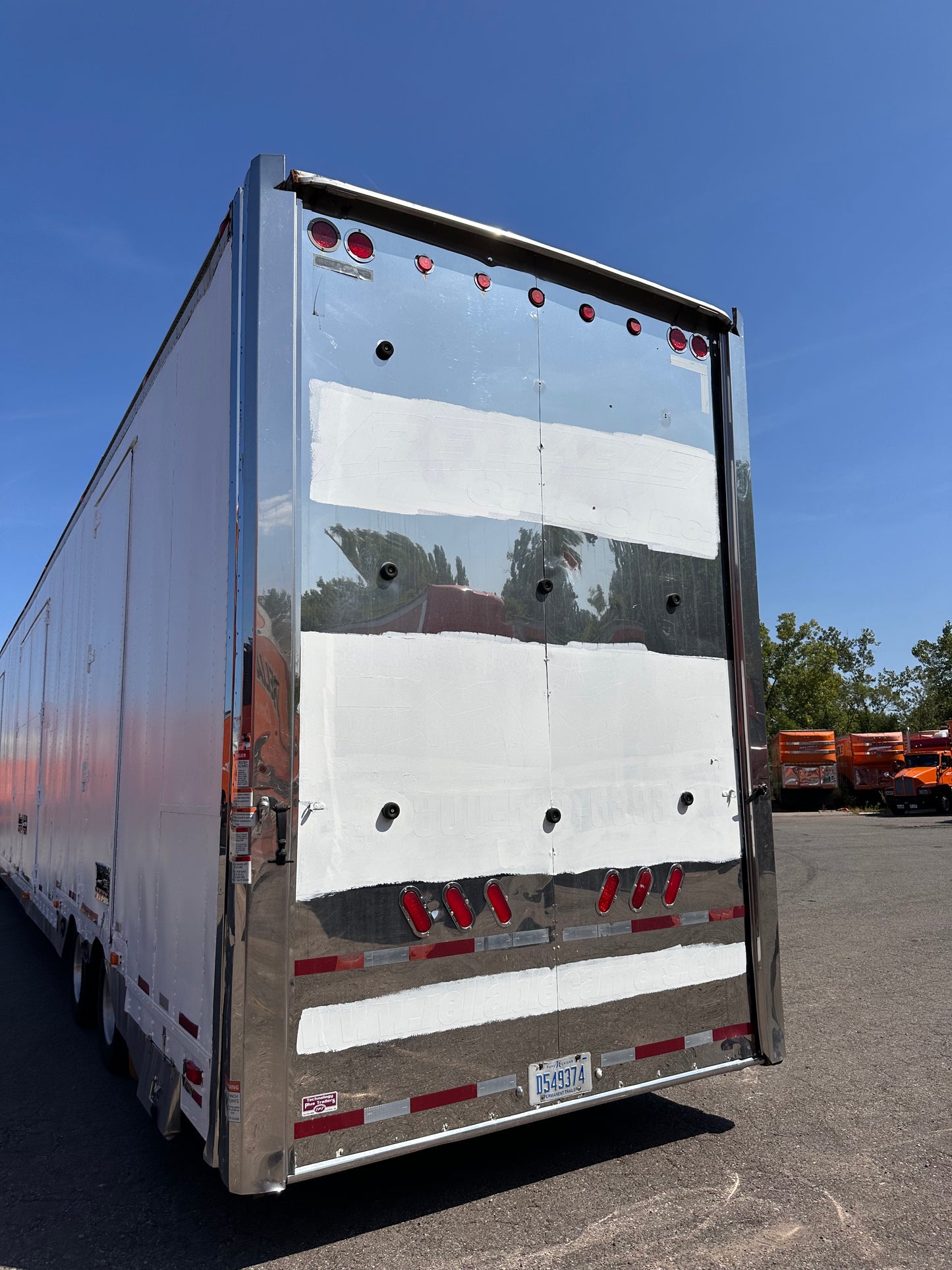 1996 Kentucky Liftgate Enclosed 6 Car Hauler - LG92