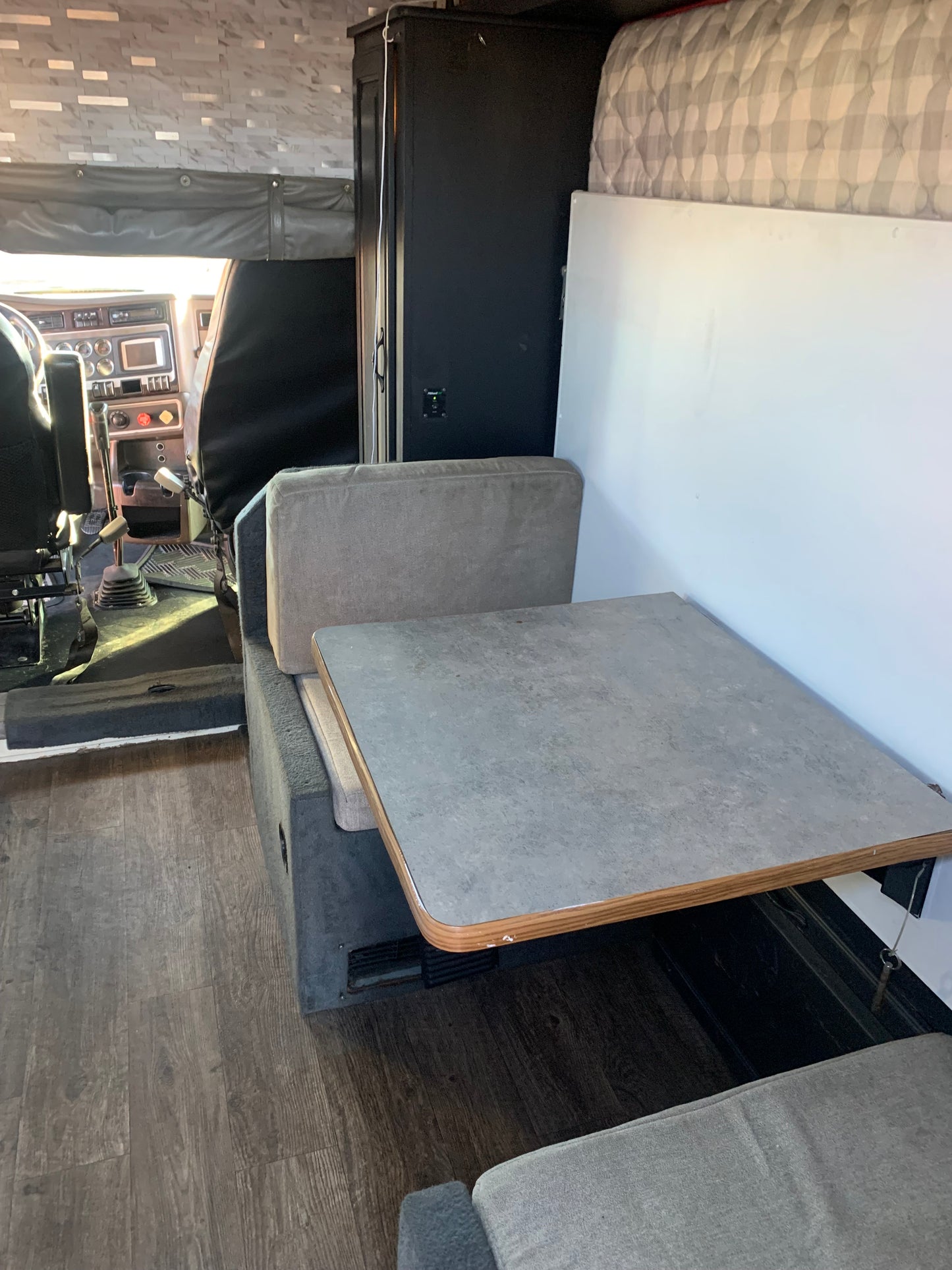 2011 Kenworth T660 - 30749