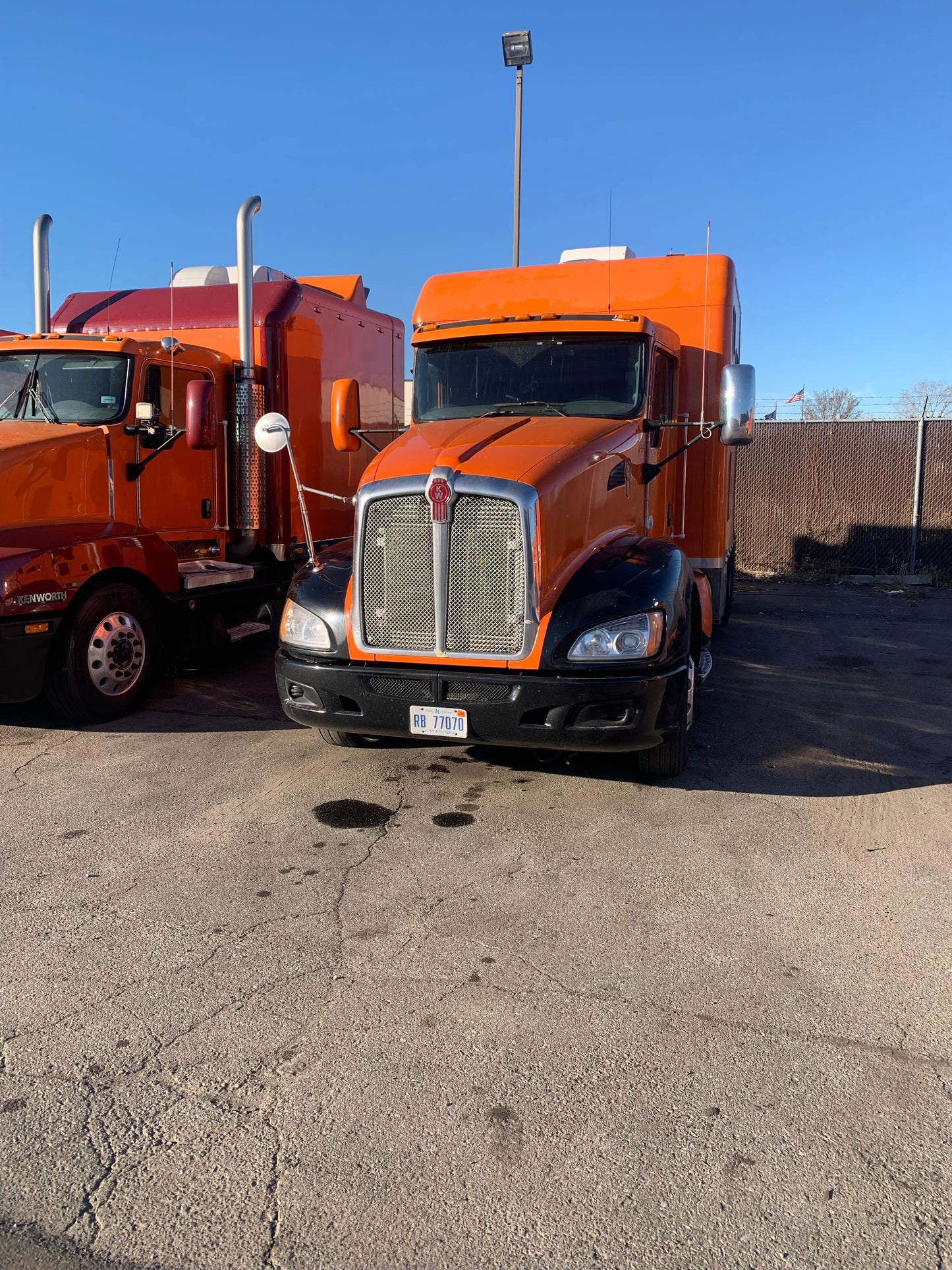 2011 Kenworth T660 - 30749