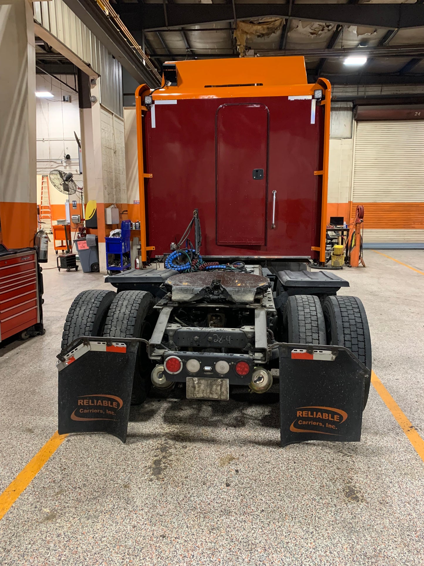 2007 Kenworth T600 - 97” Sleeper - 30686 - PENDING SALE