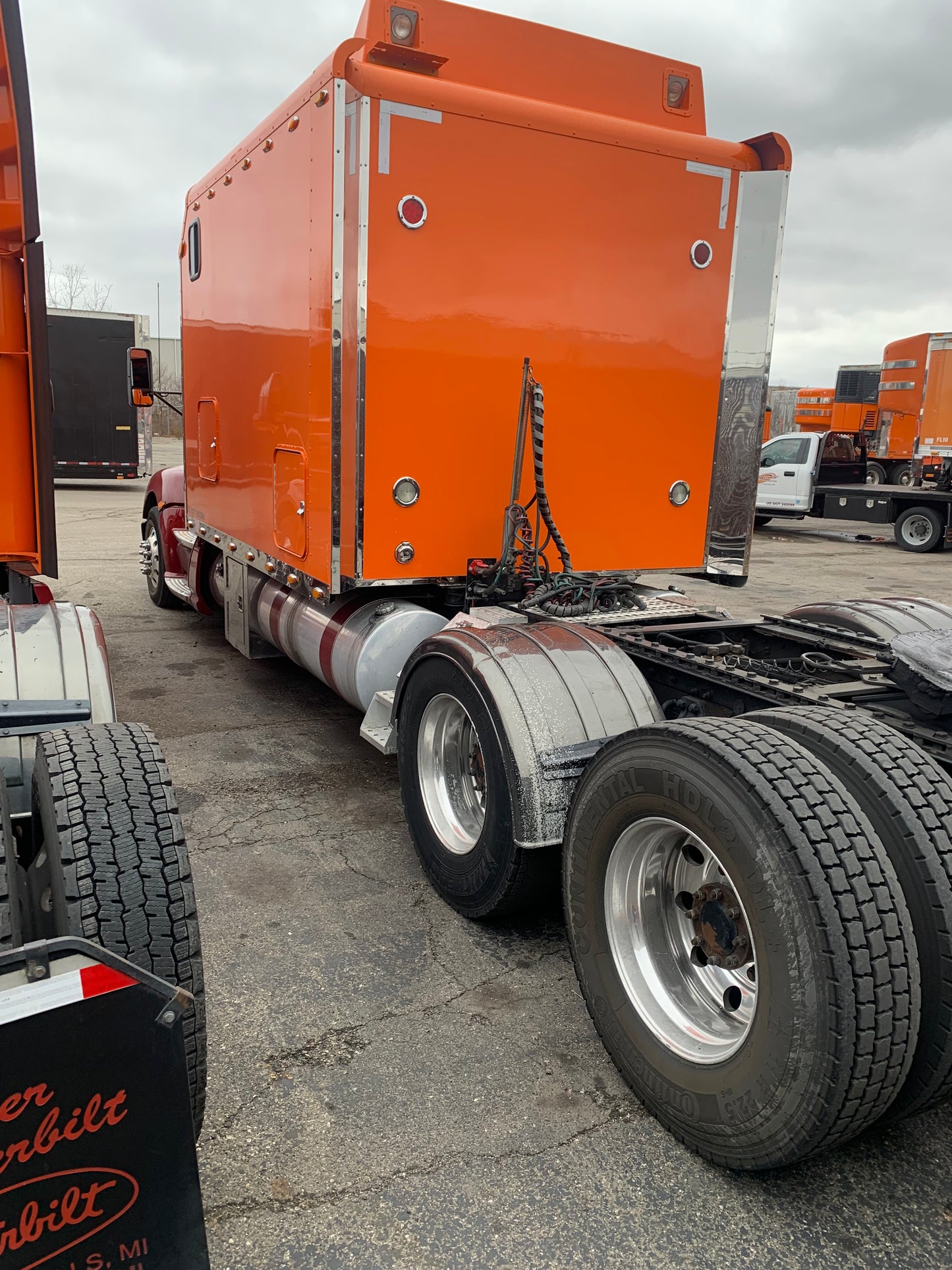 2013 Kenworth T660 - 30878