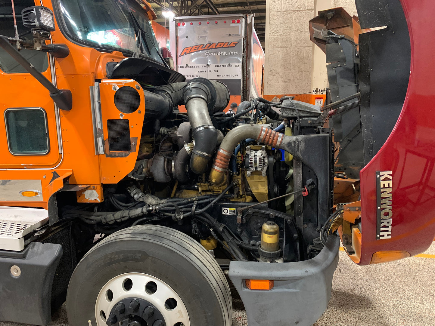 2007 Kenworth T600 - 97” Sleeper - 30686 - PENDING SALE