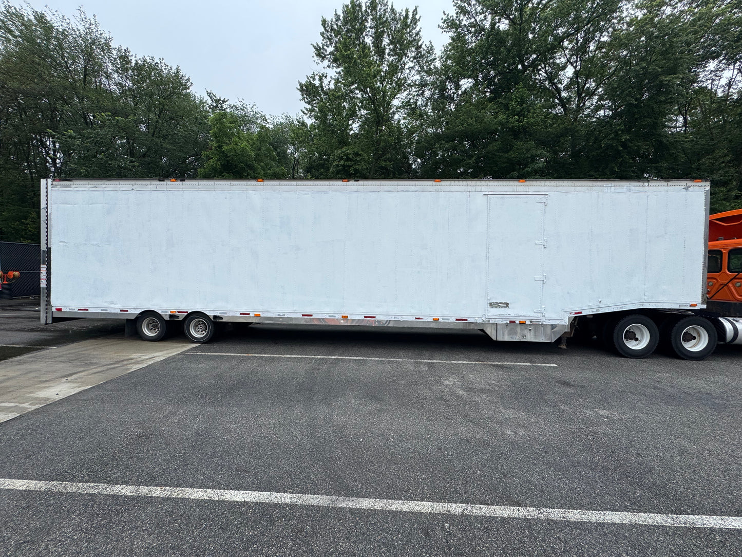 1995 Kentucky Liftgate Enclosed 6 Car Hauler - LG084