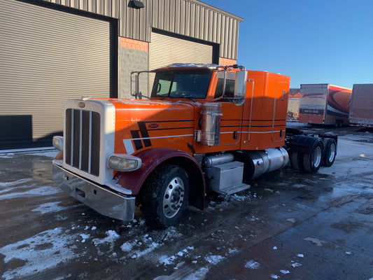 2014 Peterbilt 388 - 30840