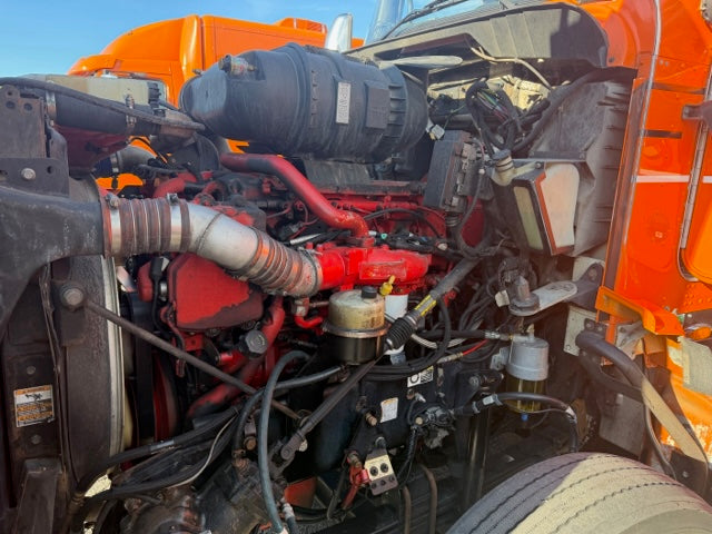 2013 Kenworth T660 with 132" ARI Sleeper - 30879