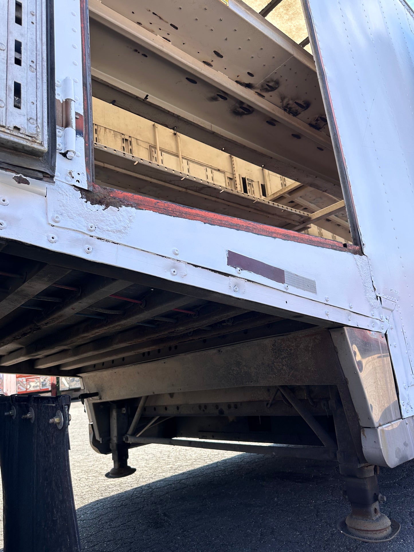 1996 Kentucky Liftgate Enclosed 6 Car Hauler - LG92
