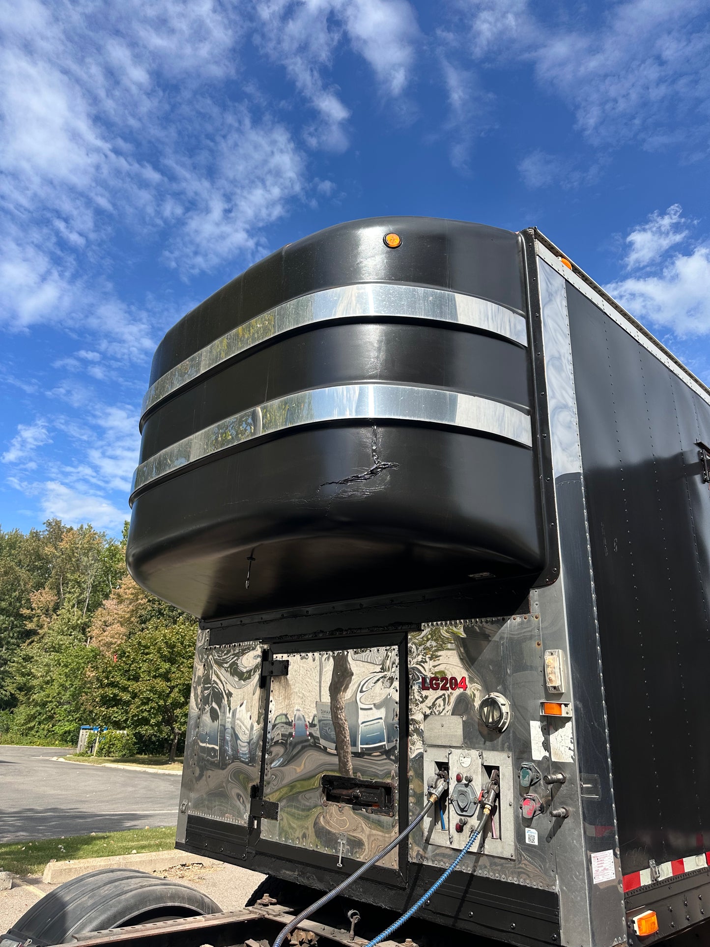 2000 Kentucky Liftgate Enclosed 7 Car Hauler - LG204 *PENDING SALE*