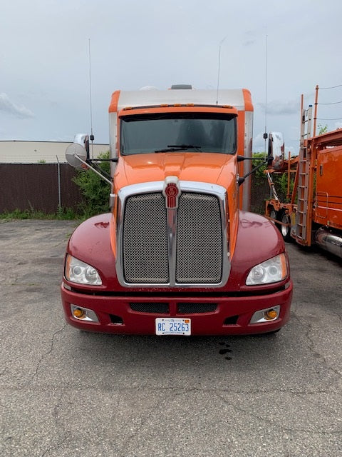 2013 Kenworth T660 with 132" ARI Sleeper - 30879