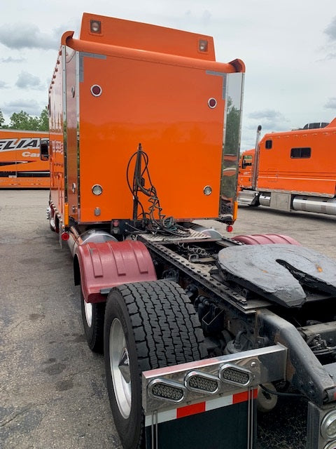 2013 Kenworth T660 with 132" ARI Sleeper - 30879